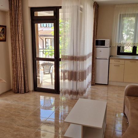 Luxury Apartments Ekaterina 切尔诺莫雷茨 外观 照片