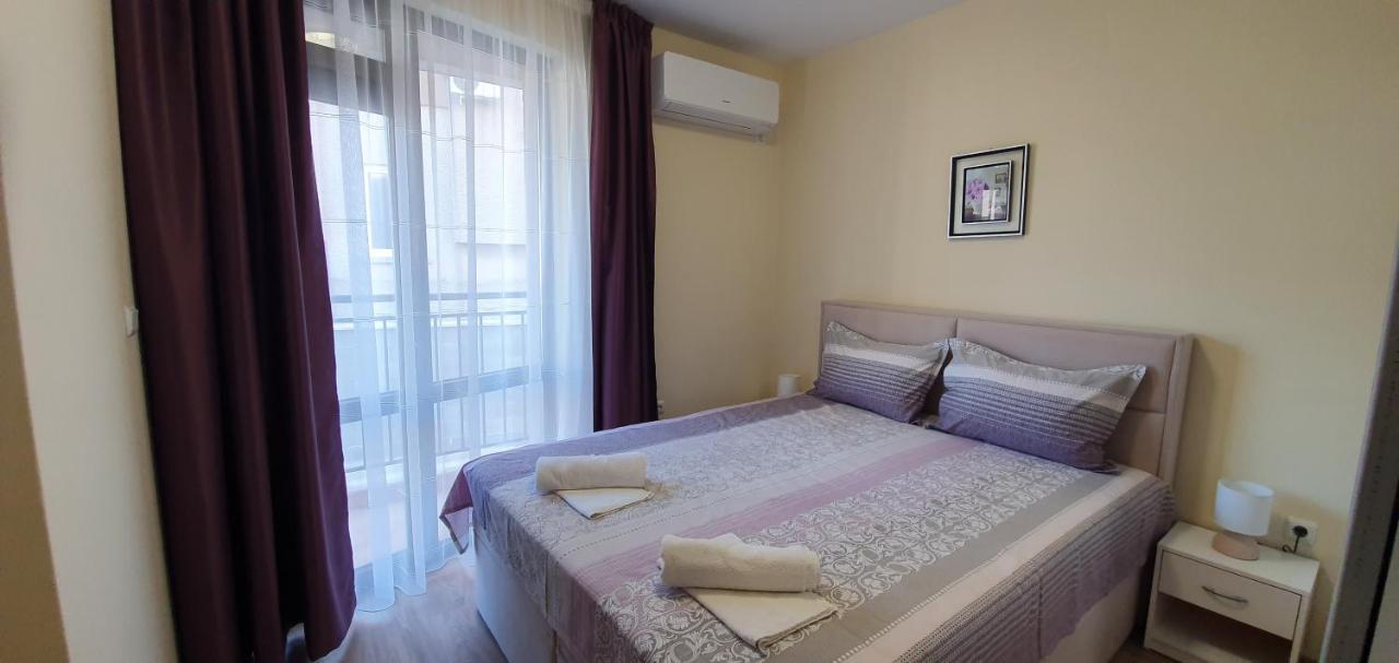 Luxury Apartments Ekaterina 切尔诺莫雷茨 外观 照片