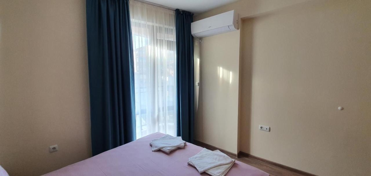 Luxury Apartments Ekaterina 切尔诺莫雷茨 外观 照片