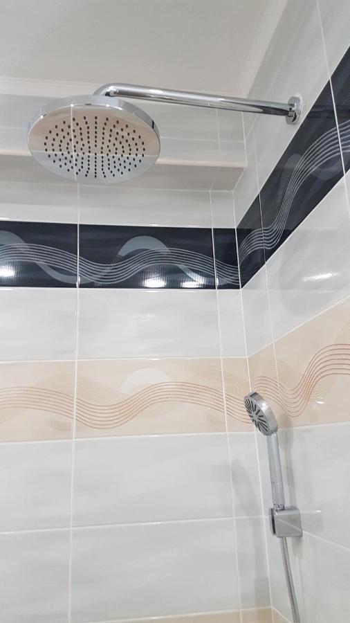 Luxury Apartments Ekaterina 切尔诺莫雷茨 外观 照片