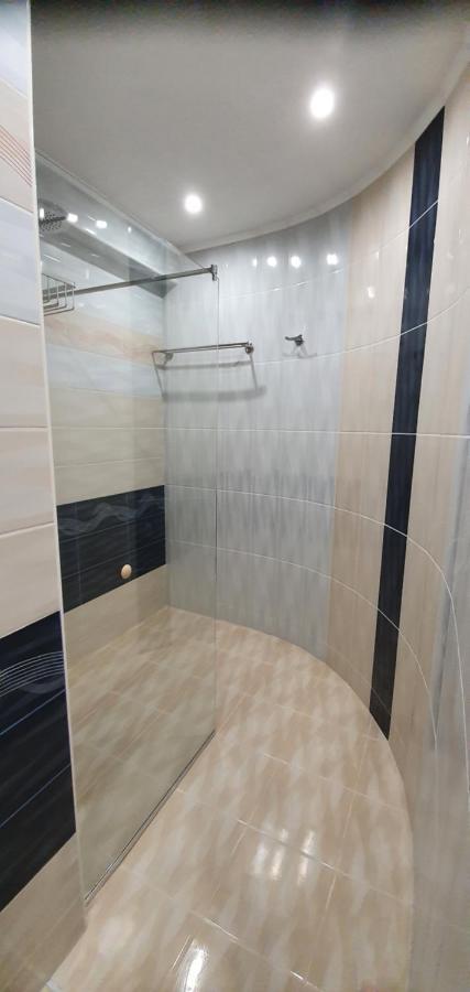 Luxury Apartments Ekaterina 切尔诺莫雷茨 外观 照片