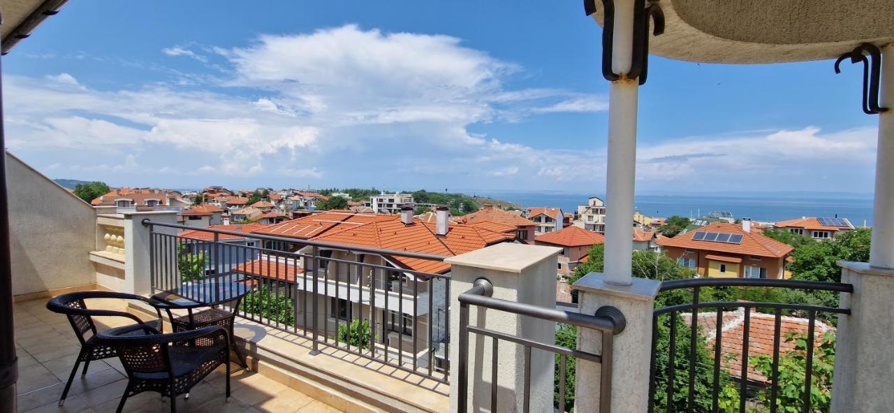 Luxury Apartments Ekaterina 切尔诺莫雷茨 外观 照片