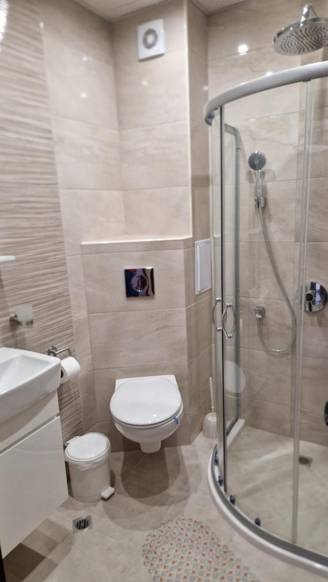 Luxury Apartments Ekaterina 切尔诺莫雷茨 外观 照片
